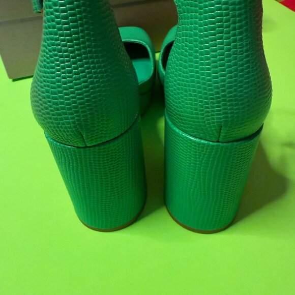 Charlotte Stone Retro Green Unique Leather Pumps, New With Tags - Picture 9 of 12